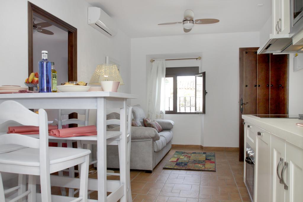 Apartamentos San Fernando 76 Cordoba Dış mekan fotoğraf