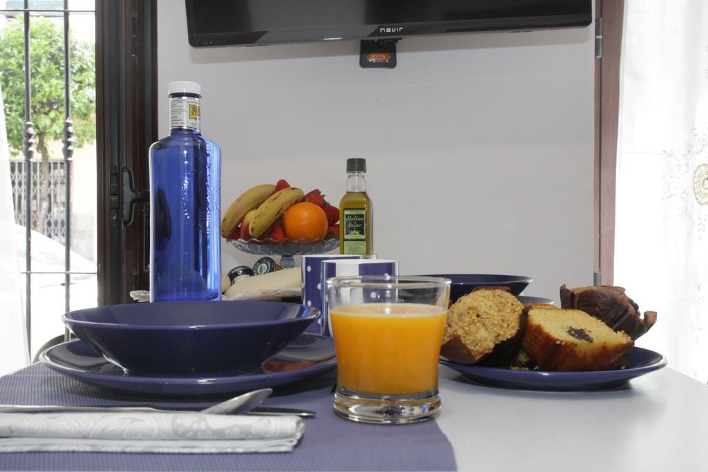 Apartamentos San Fernando 76 Cordoba Dış mekan fotoğraf
