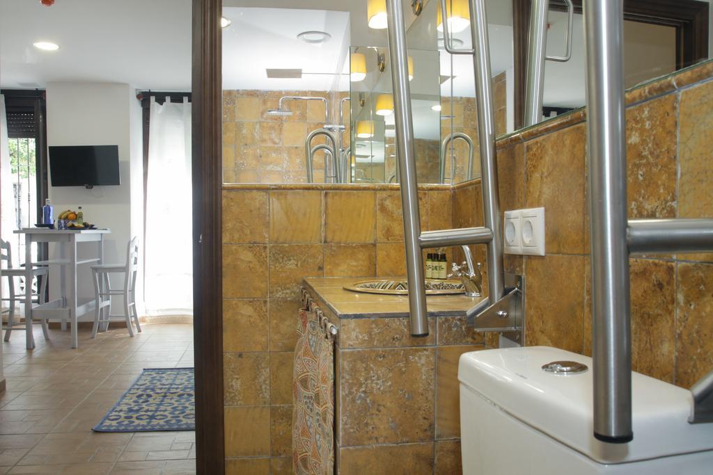 Apartamentos San Fernando 76 Cordoba Dış mekan fotoğraf